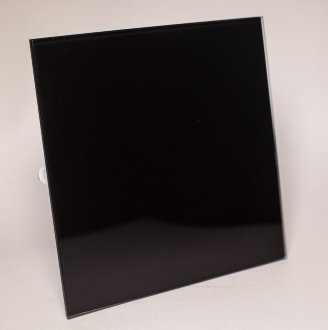 Вентиляционная решетка Mmotors стекло, D 100 черный глянец  Вентиляционная решетка Стекло панель Ммоторс черный глянец Диаметр 100мм
